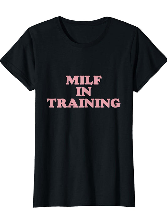Milf In Training Womens Milf T-shirt Milf 220gsm Cotton Round Neck Short Sleeve Casual Henley Shirt Men T-shirt